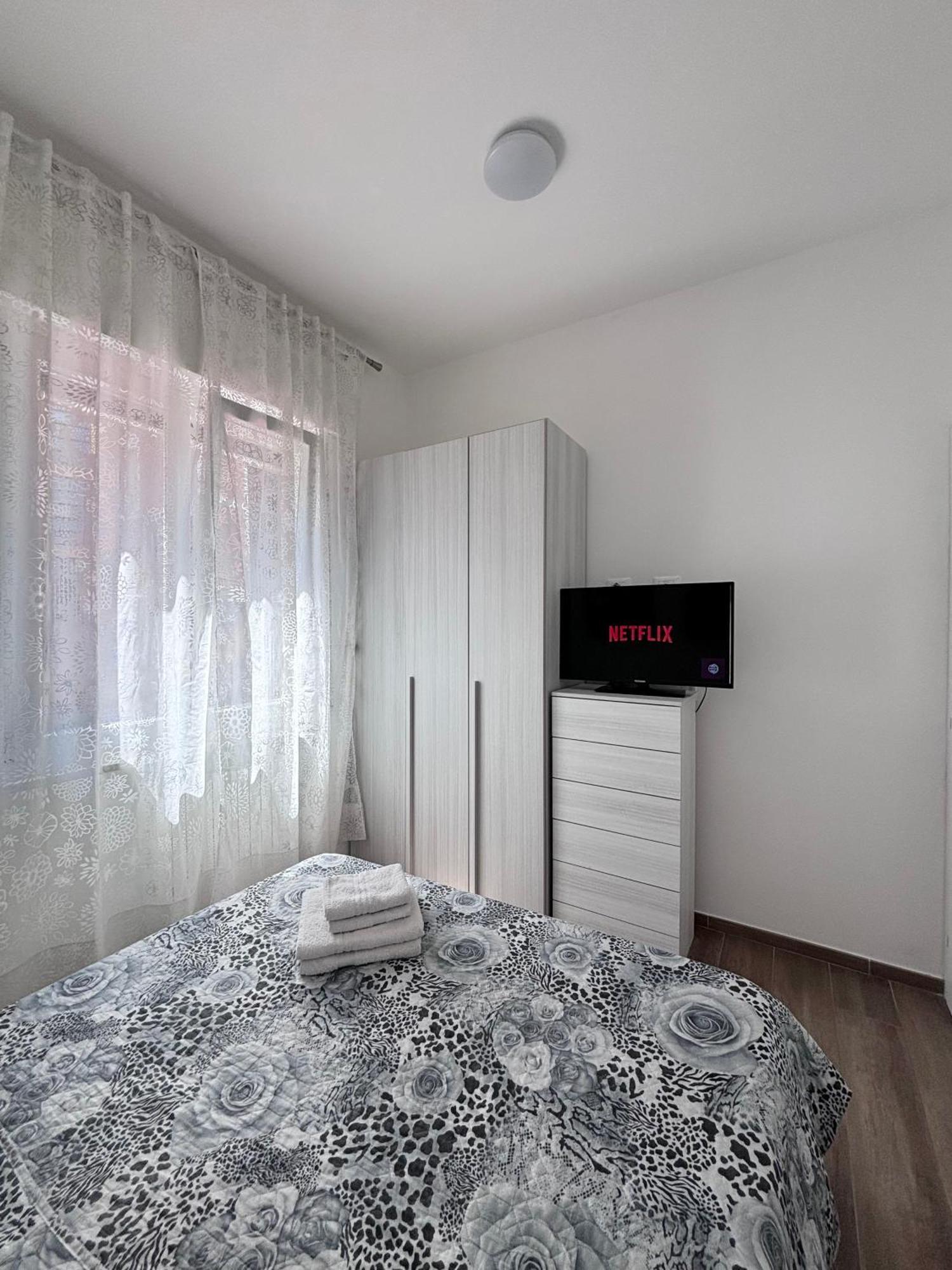 Apartamento Bilocale In Bande Nere-Metro Rossa Duomo Milán Exterior foto